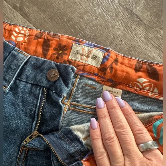 Frankie B. Blue Heart Pocket Flare Jeans - Picture 5 of 13